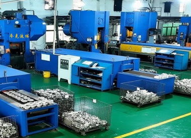 Wat is het beste aluminiumproductieproces voor brandapparatuur met hoge stroming of hoge druk, brandweerverbindingen, brandslangkoppelingen en andere brandfittingen?