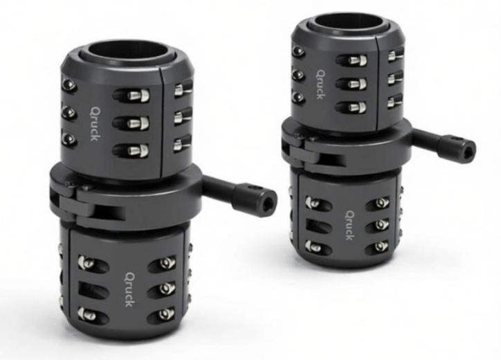 Black high pressure lay-flat hose coupling